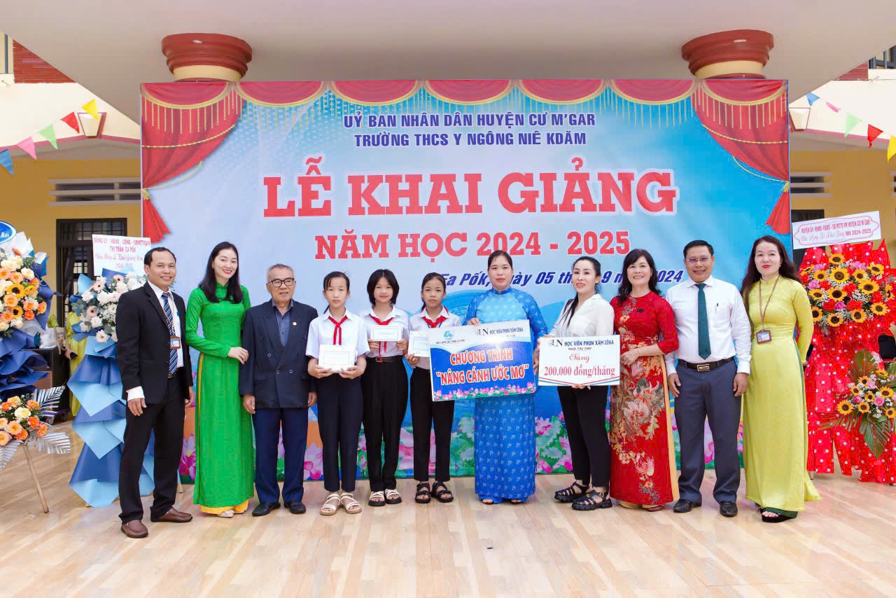 Hình ảnh khai giảng năm học 2024 - 2025